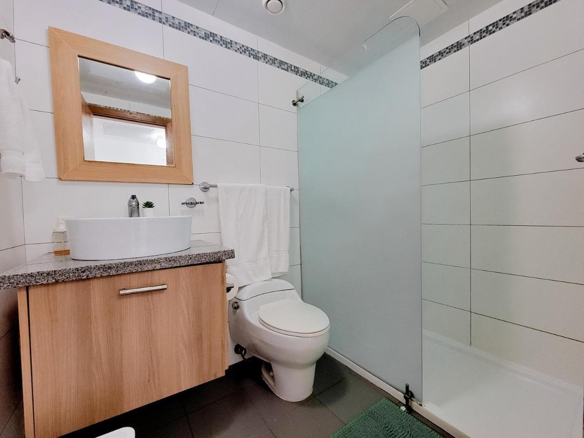חואן דוליו Marbella Beachfront 2Br Apt מראה חיצוני תמונה