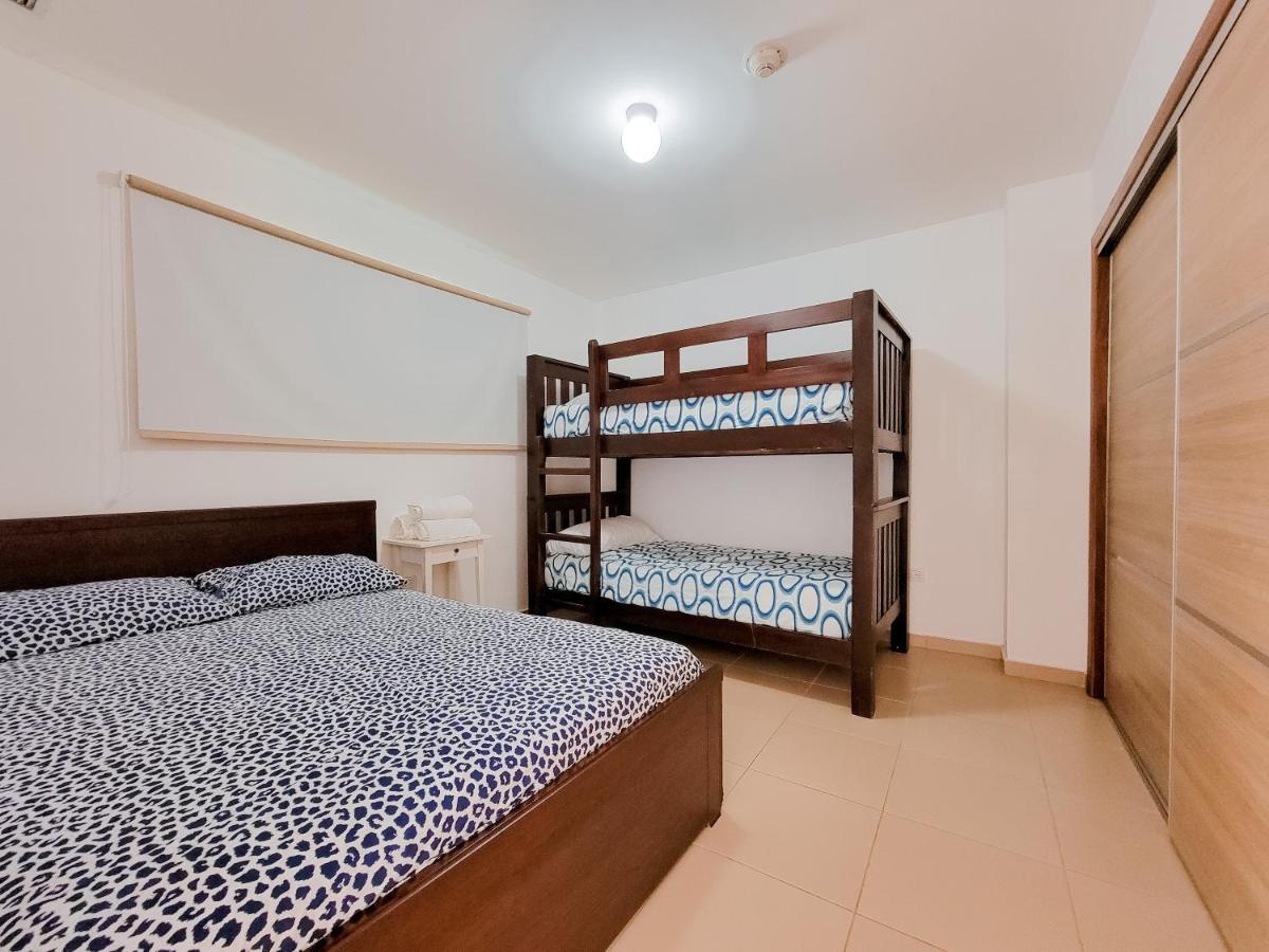 חואן דוליו Marbella Beachfront 2Br Apt מראה חיצוני תמונה