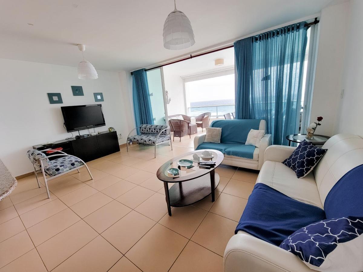 חואן דוליו Marbella Beachfront 2Br Apt מראה חיצוני תמונה